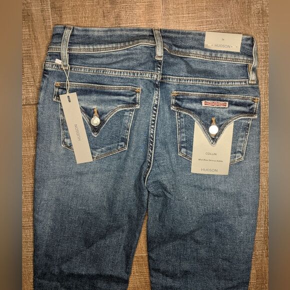 HUDSON Womens Collin Flap Skinny Jeans Size 26 Dark Wash Stretch Mid Rise Denim - Picture 4 of 15